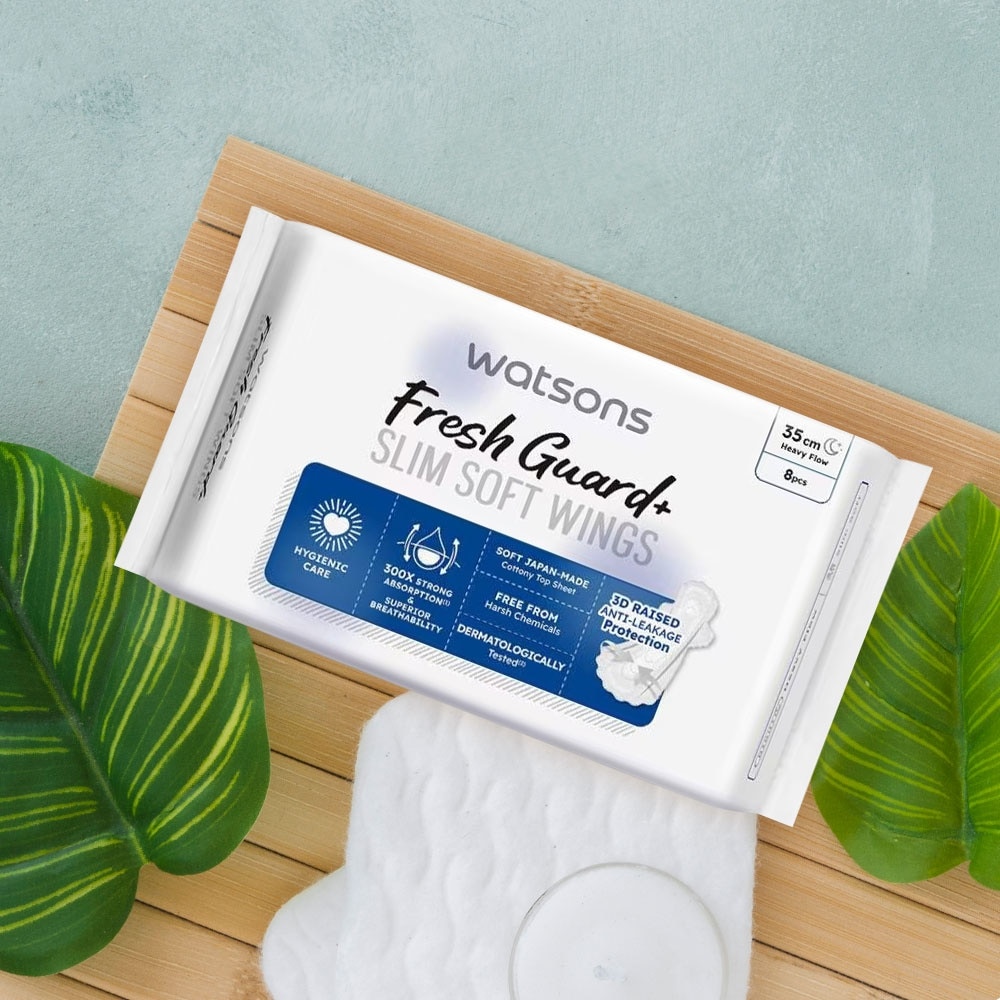 Băng Vệ Sinh Ban Đêm Mỏng Có Cánh Watsons Fresh Guard+ 35cm 8 Miếng