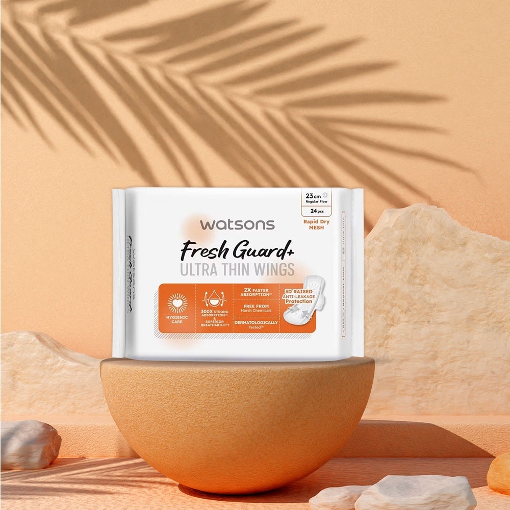 Băng Vệ Sinh Ban Ngày Siêu Mỏng Có Cánh Watsons Fresh Guard+ 23cm 24 Miếng