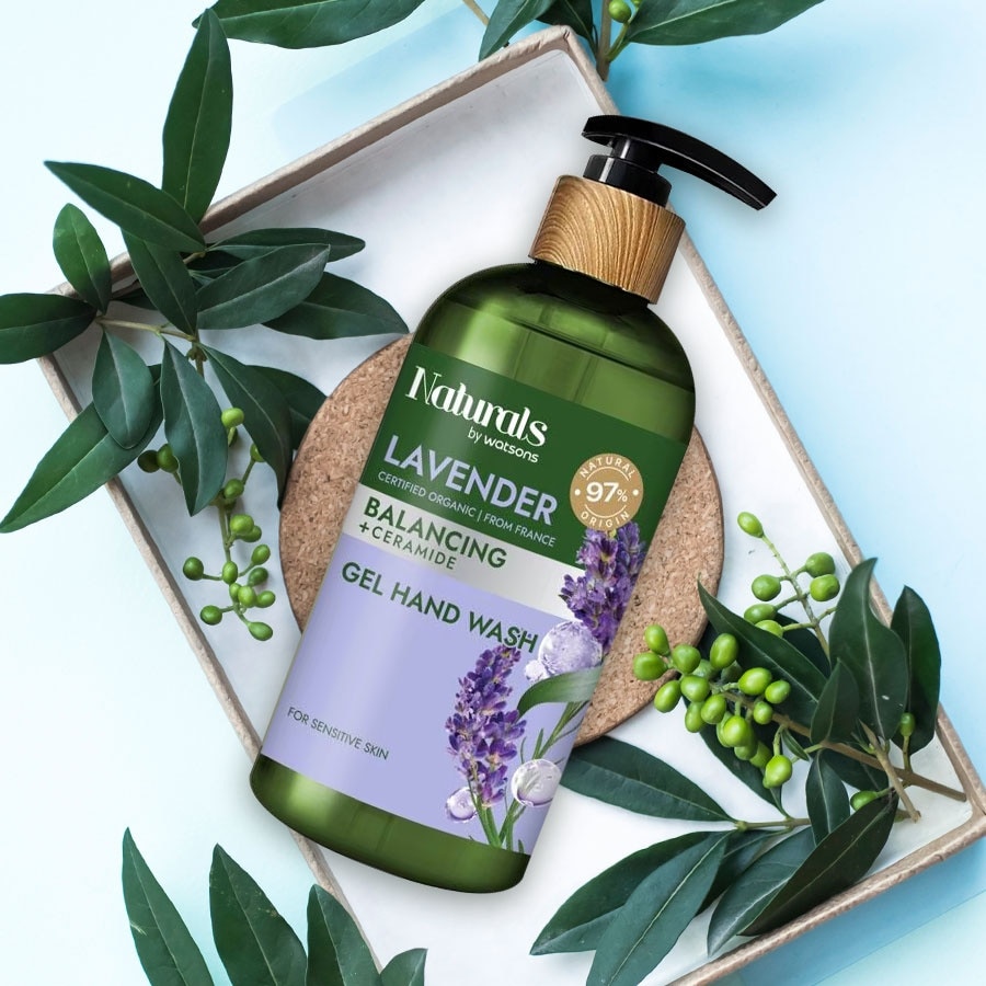 Gel Rửa Tay Naturals By Watsons Balancing Cân Bằng Độ Ẩm Chiết Xuất Lavender 400ml