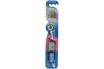 ORAL-B Green Tea Toothbrush 3s