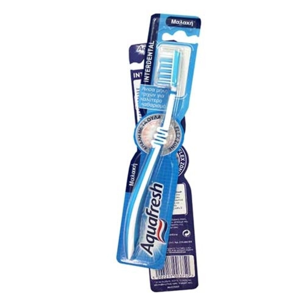 "Bàn Chải Đánh Răng Aquafresh In Between Clean Soft Loại Bỏ Mảng Bám, Êm Dịu Với Nướu"