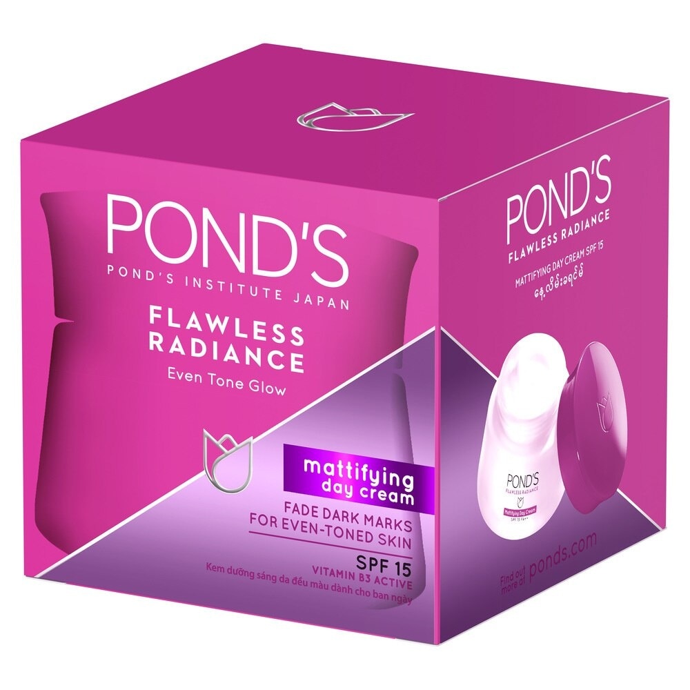 Kem Dưỡng Ẩm Ban Ngày Pond's Flawless Radiance Mattifying Day Cream SPF15 PA++ Làm Đều Màu Da 50g