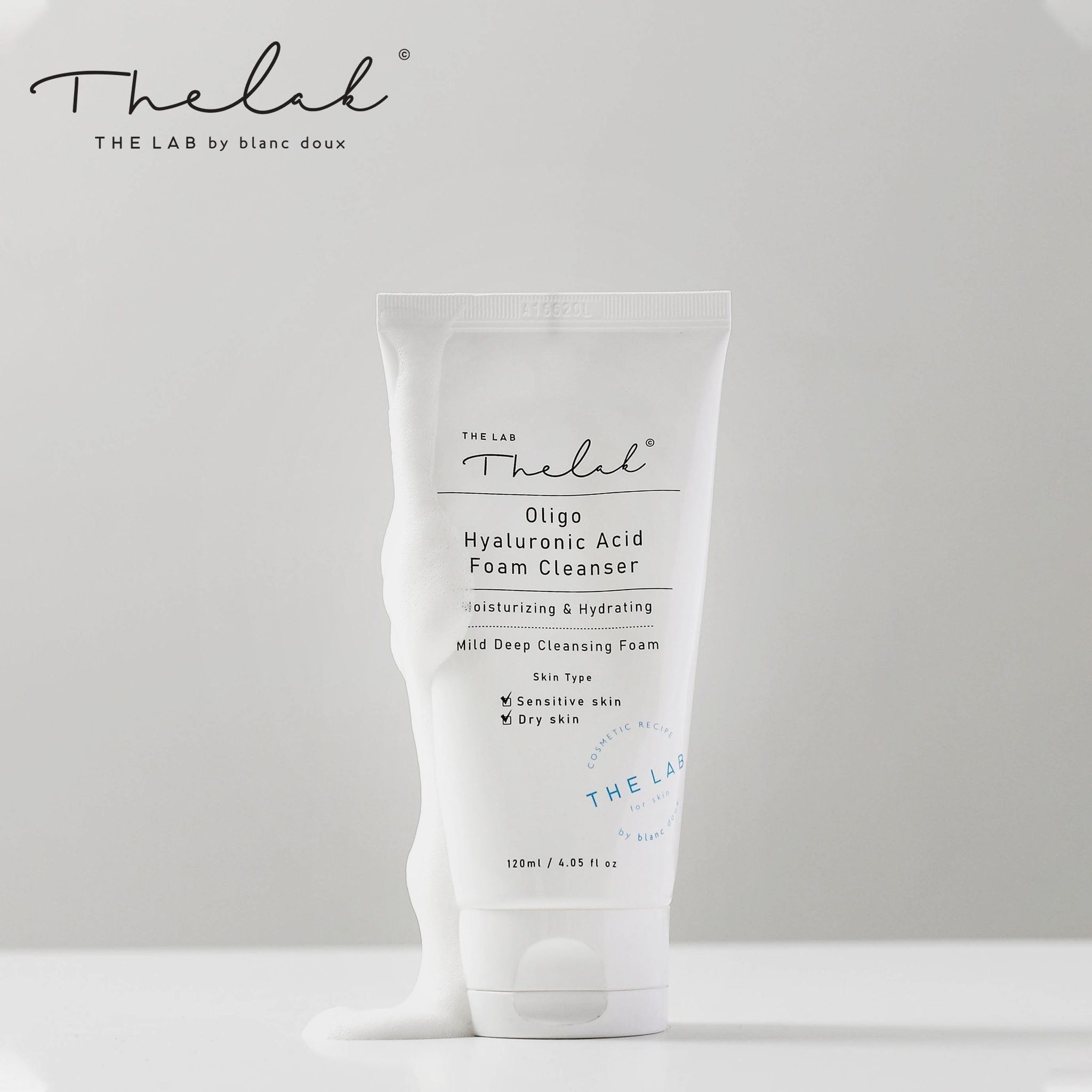 Sữa Rửa Mặt The Lab Tạo Bọt Cấp Ẩm Chuyên Sâu Oligo Hyaluronic Acid Foam Cleanser 120ml