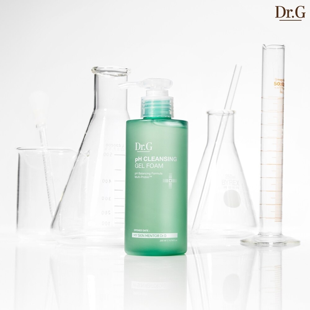 Sữa Rửa Mặt Dr.G pH Cleansing Gel Foam 200ml