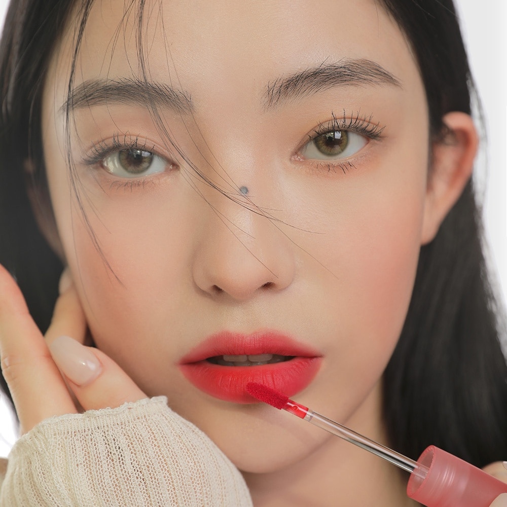 Blur Water Tint 4.6g .# Spot Player