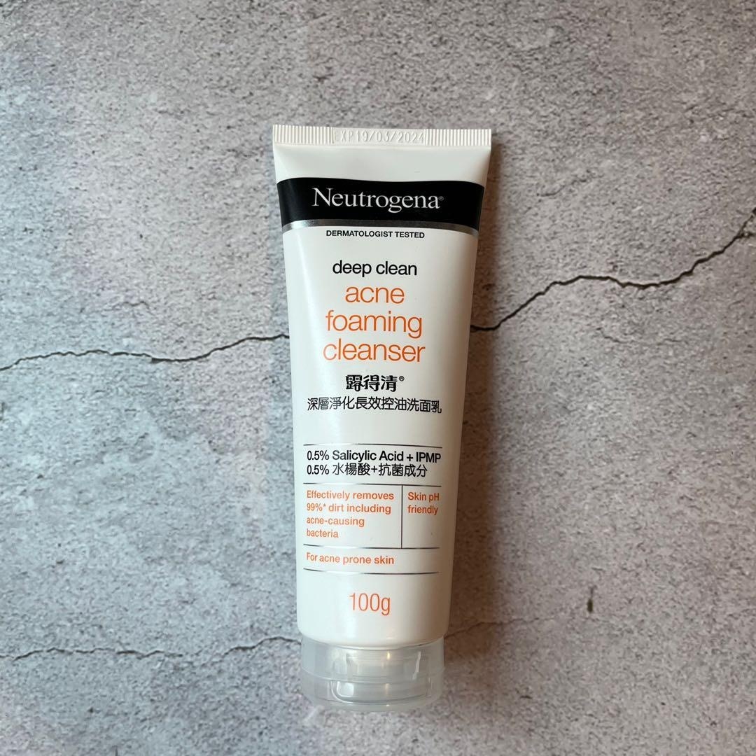 Deep Clean Acne Foaming Cleanser 100g