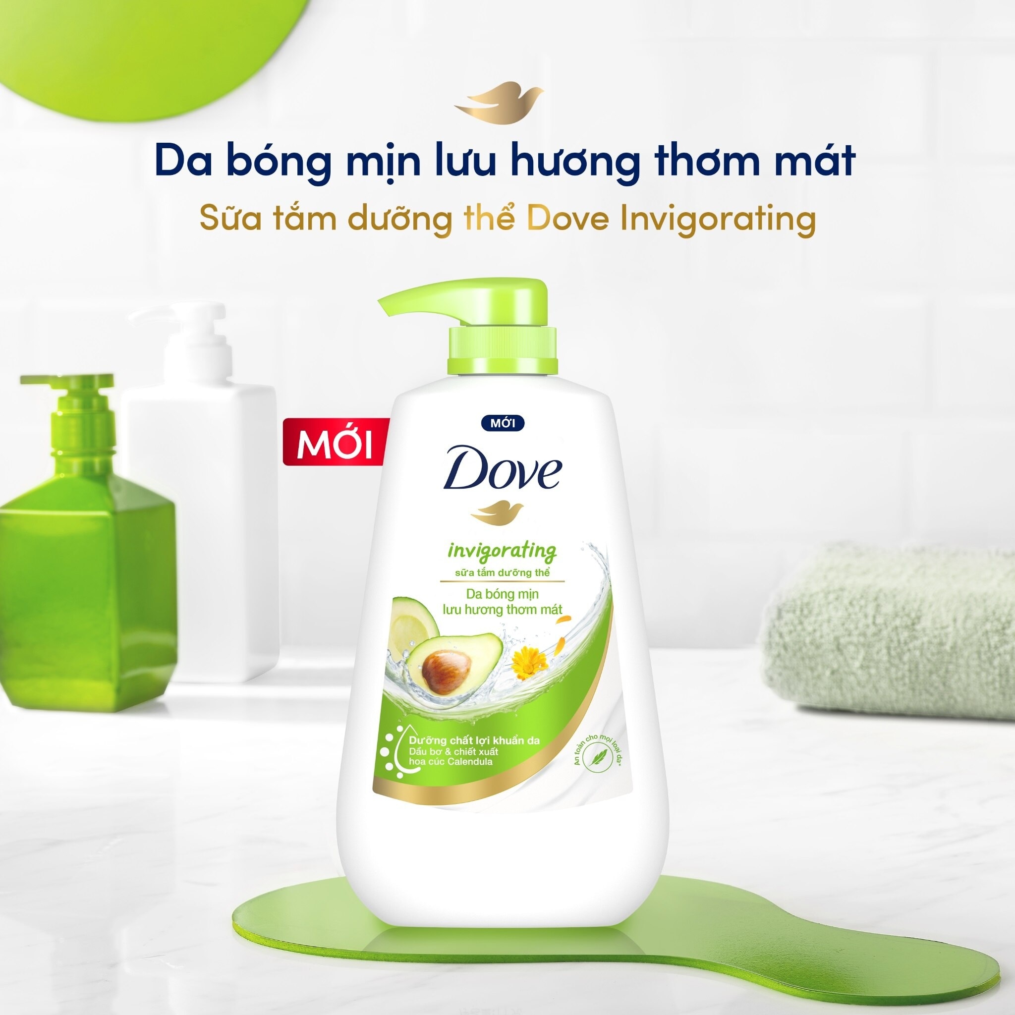 Sữa Tắm Dove Dưỡng Thể Invigorating Lưu Hương Thơm Mát Chiết Xuất Bơ & Hoa Cúc 900g