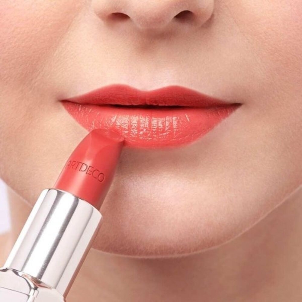 Son Artdeco High Performance Lipstick 4g .#418 Pompeian Red