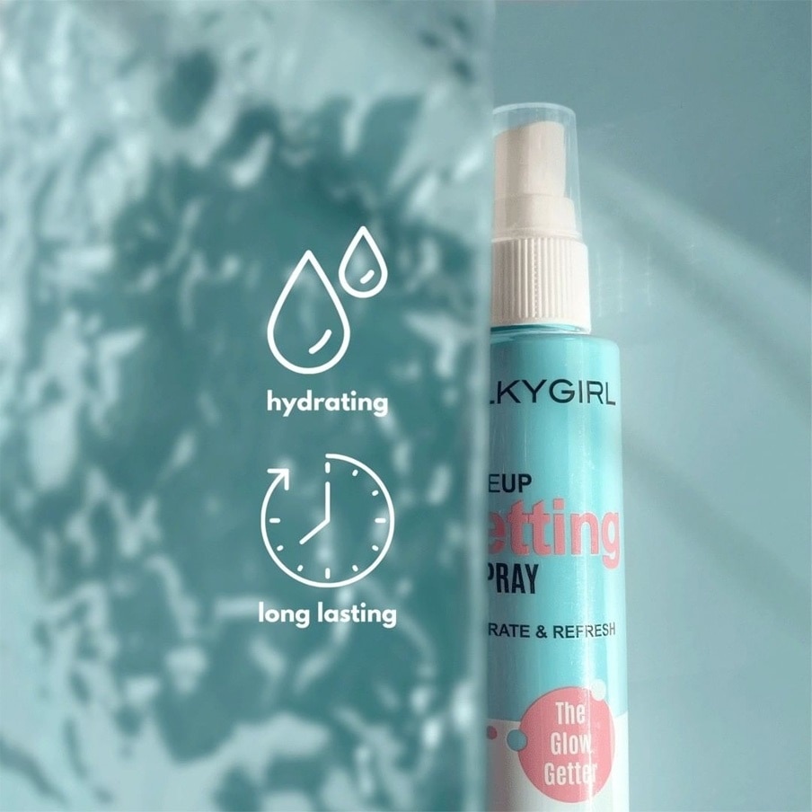 Xịt Giữ Lớp Trang Điểm Silkygirl Hydrate & Refresh 70ml