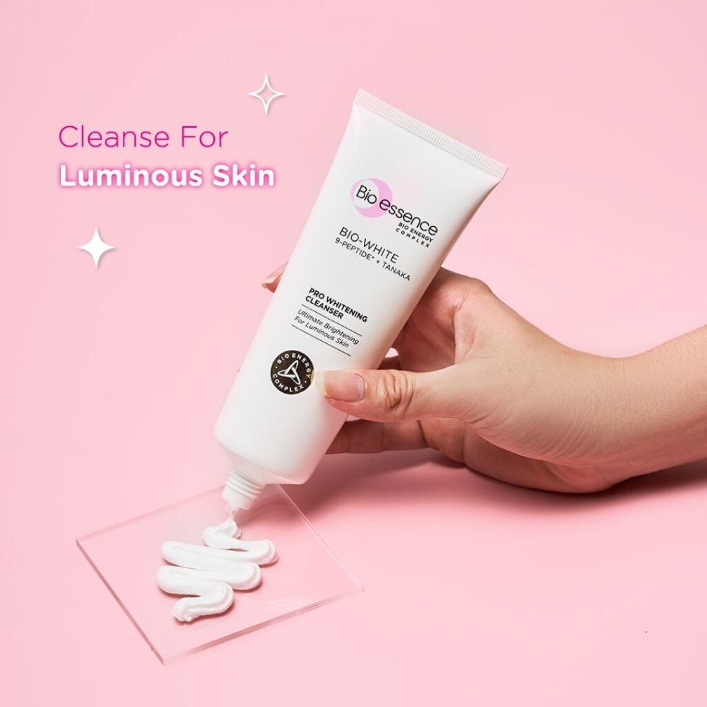 Bio-White Pro Whitening Cleanser 100g