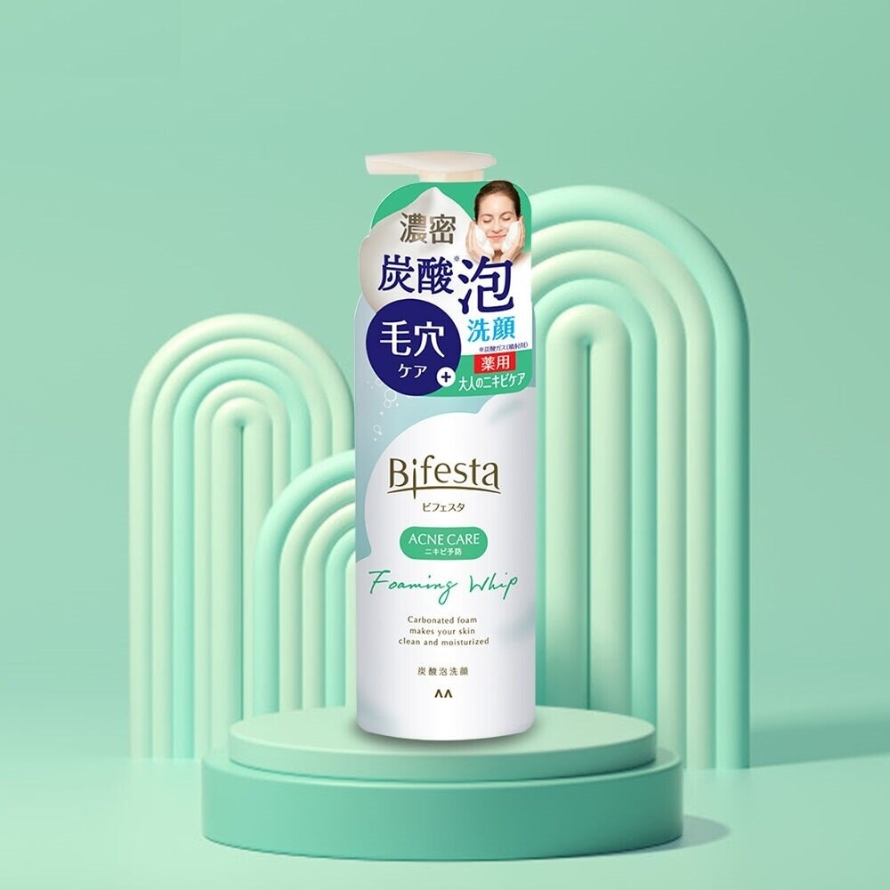 Bọt Rửa Mặt Bifesta Foaming Whip Acne Care FD 180g