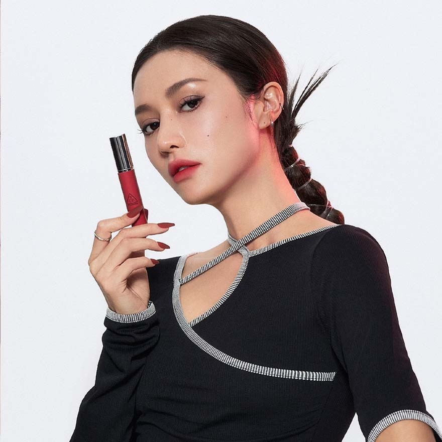 Son Kem 3CE Hazy Lip Clay 4g .#Whip Red