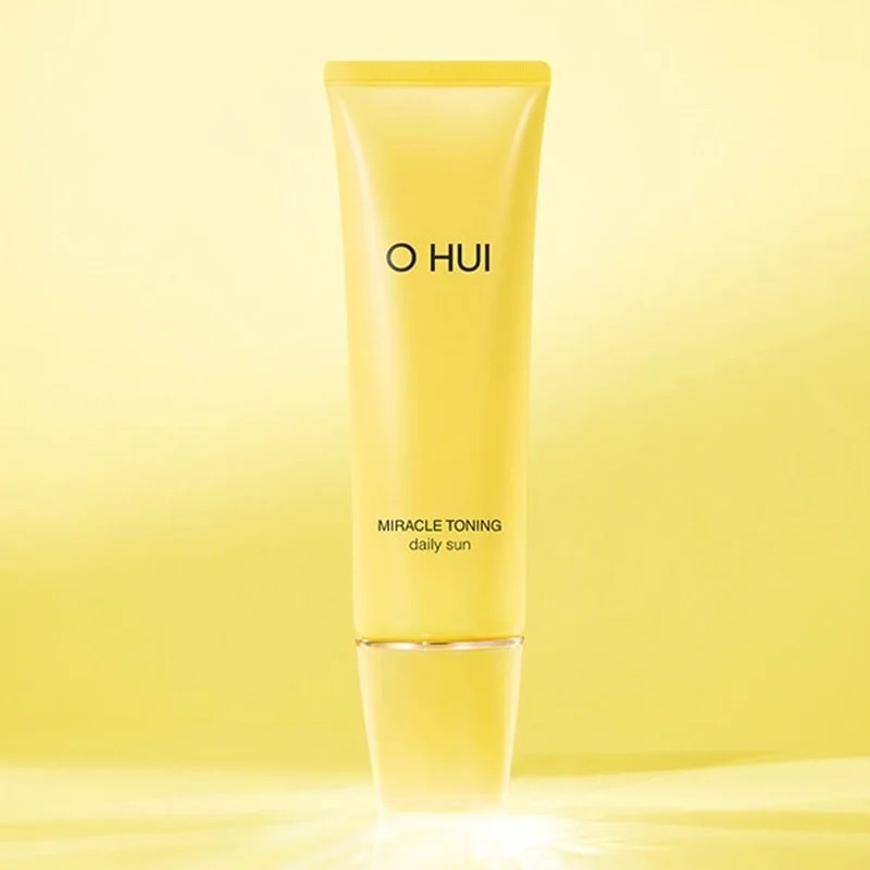 Kem Chống Nắng OHUI Miracle Toning Daily Sun 50ml