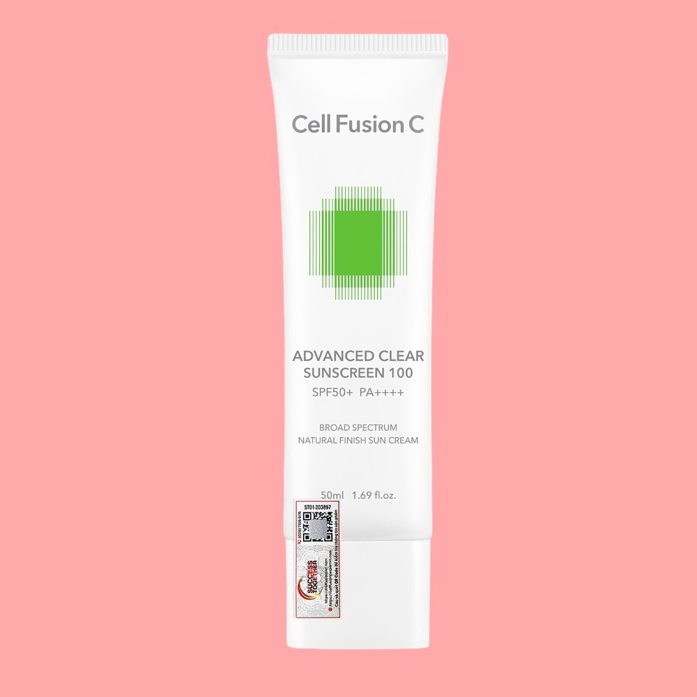 Kem Chống Nắng Cho Da Dầu Mụn Cell Fusion C Advanced Clear Sunscreen 100 SPF50+ PA++++ 50ml