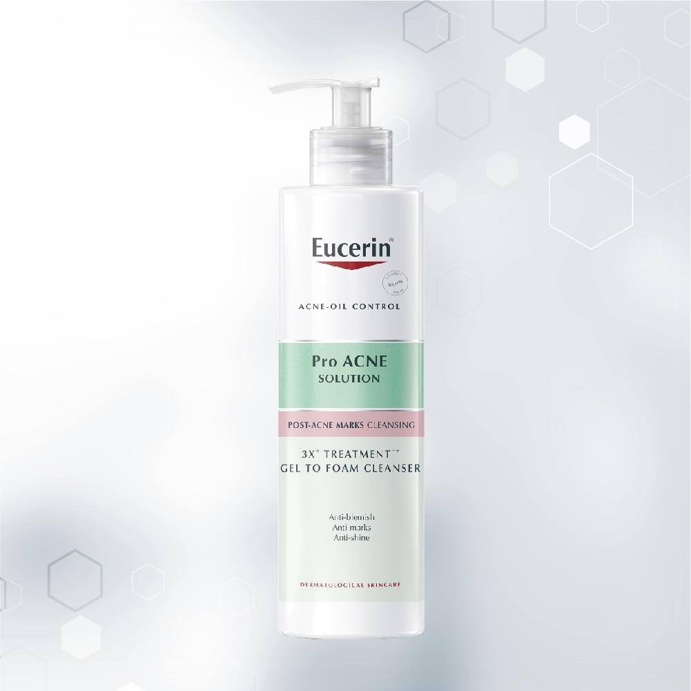 Gel Rửa Mặt Eucerin Cho Da Mụn ProAcne Solution 3X Treatment ++ Gel To Foam Cleanser 400ml