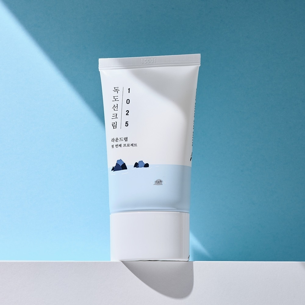 Kem Chống Nắng Round Lab 1025 Dokdo Sunscreen SPF50+ PA++++ 50ml