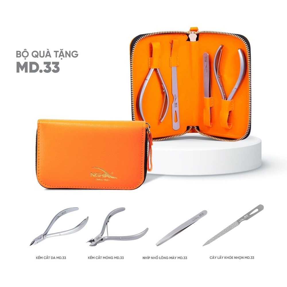 Combo MD.33 (Cuticle Nippers + Nail Nippers + Tweezers + Sharp Tip Corner Remover)