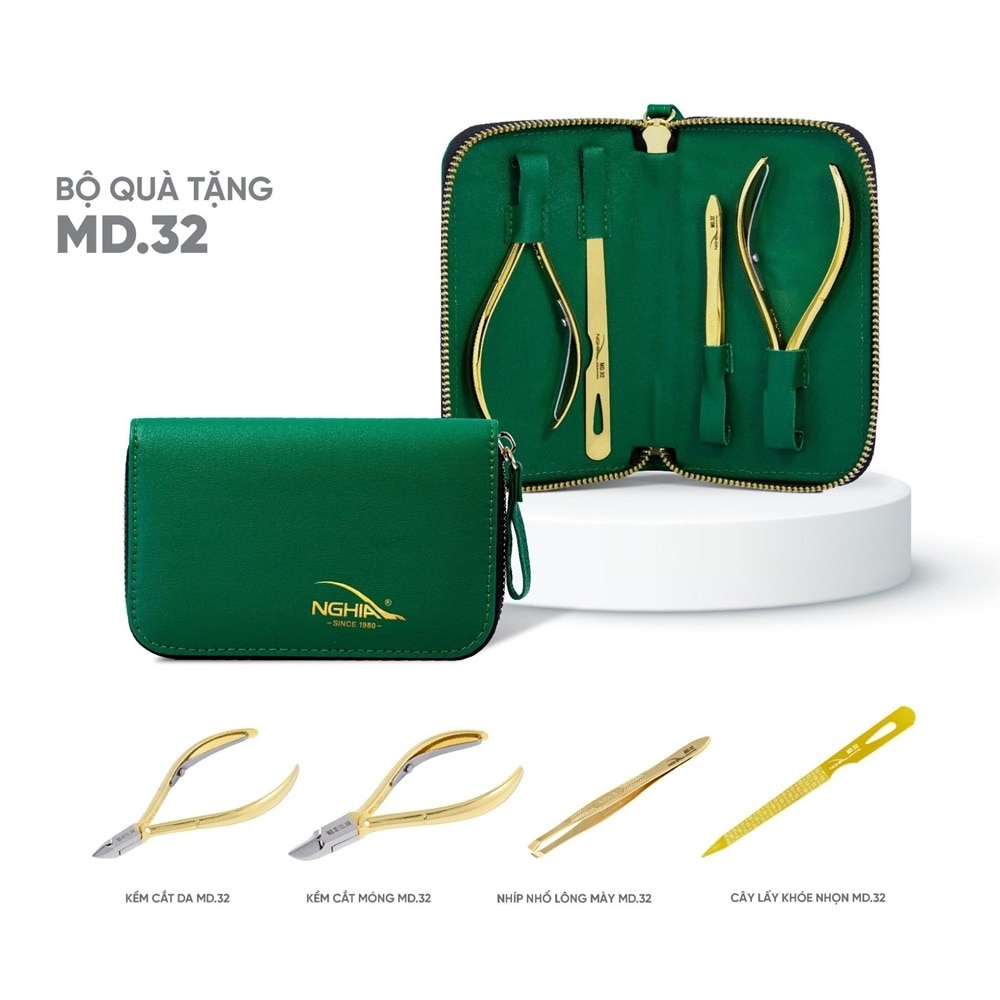 Combo Kềm Nghĩa Mạ Vàng MD.32(Kềm Cắt Da+Kềm Cắt Móng+Nhíp+Lấy Khóe Đầu Nhọn)