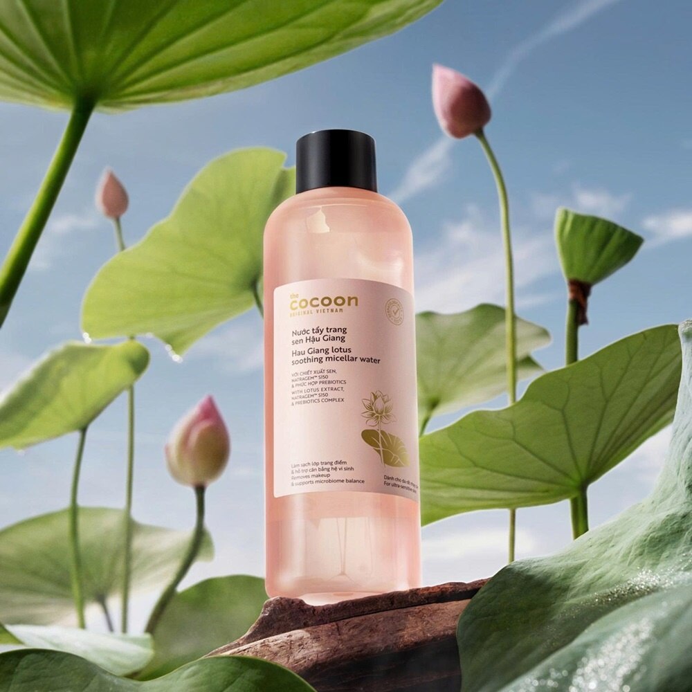 Nước Tẩy Trang Cocoon Sen Hậu Giang 500ml